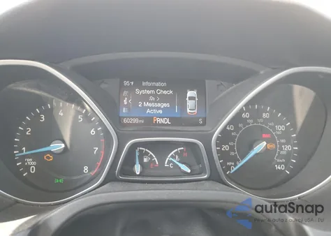 2016 Ford Focus Se z USA, uszkodzony, nr VIN 1FADP3F26GL387935